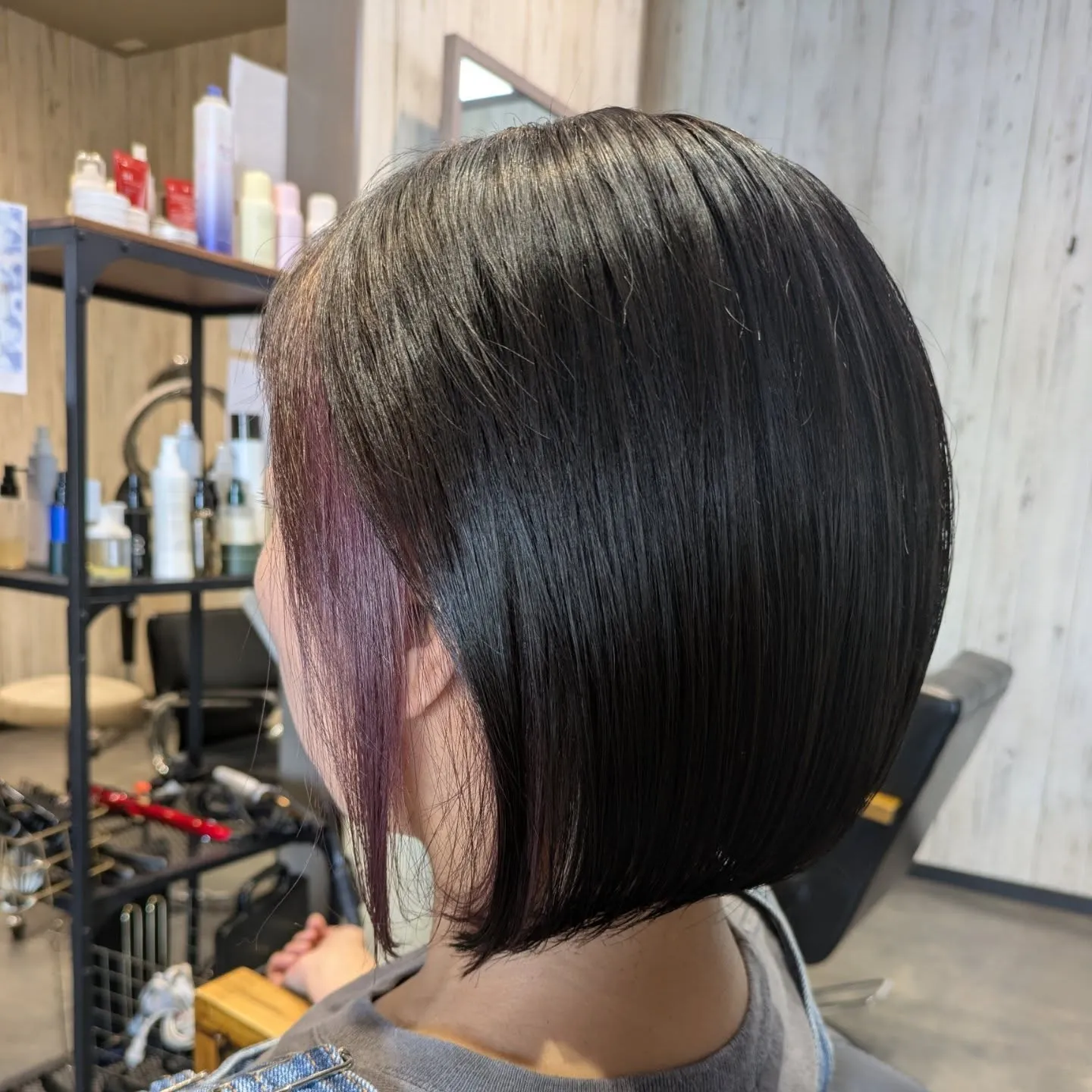 ボブ…ボブ…ボブ